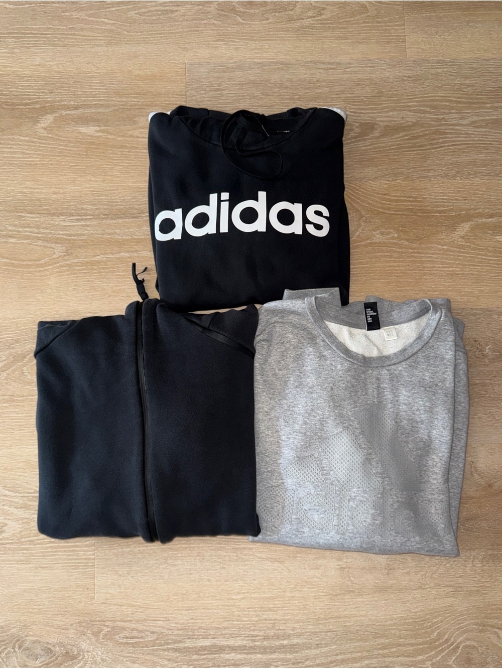 Adidas Sweatshirt Size 2XL Bundle